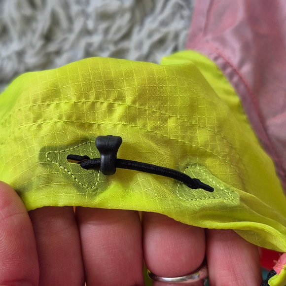 Nike Pink and Yellow Hooded Vest Windbreaker Woman's Size S Colorblock Neon - Picture 12 of 12